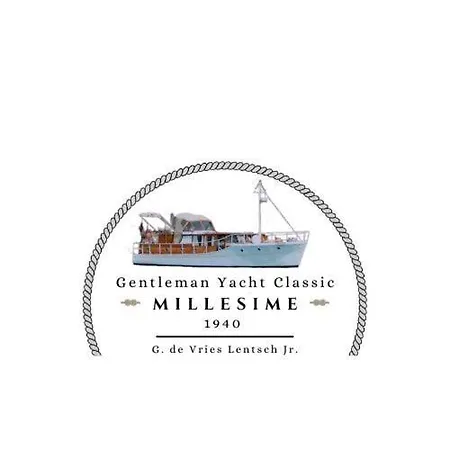 Gentleman Yacht Classic 船屋 4*