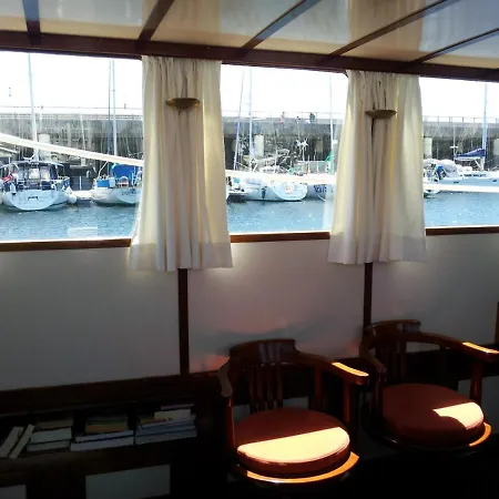 船屋 Gentleman Yacht Classic 海滨圣玛丽